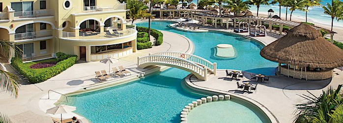 Romantic Getaways: The Top Honeymoon Destinations of 2023